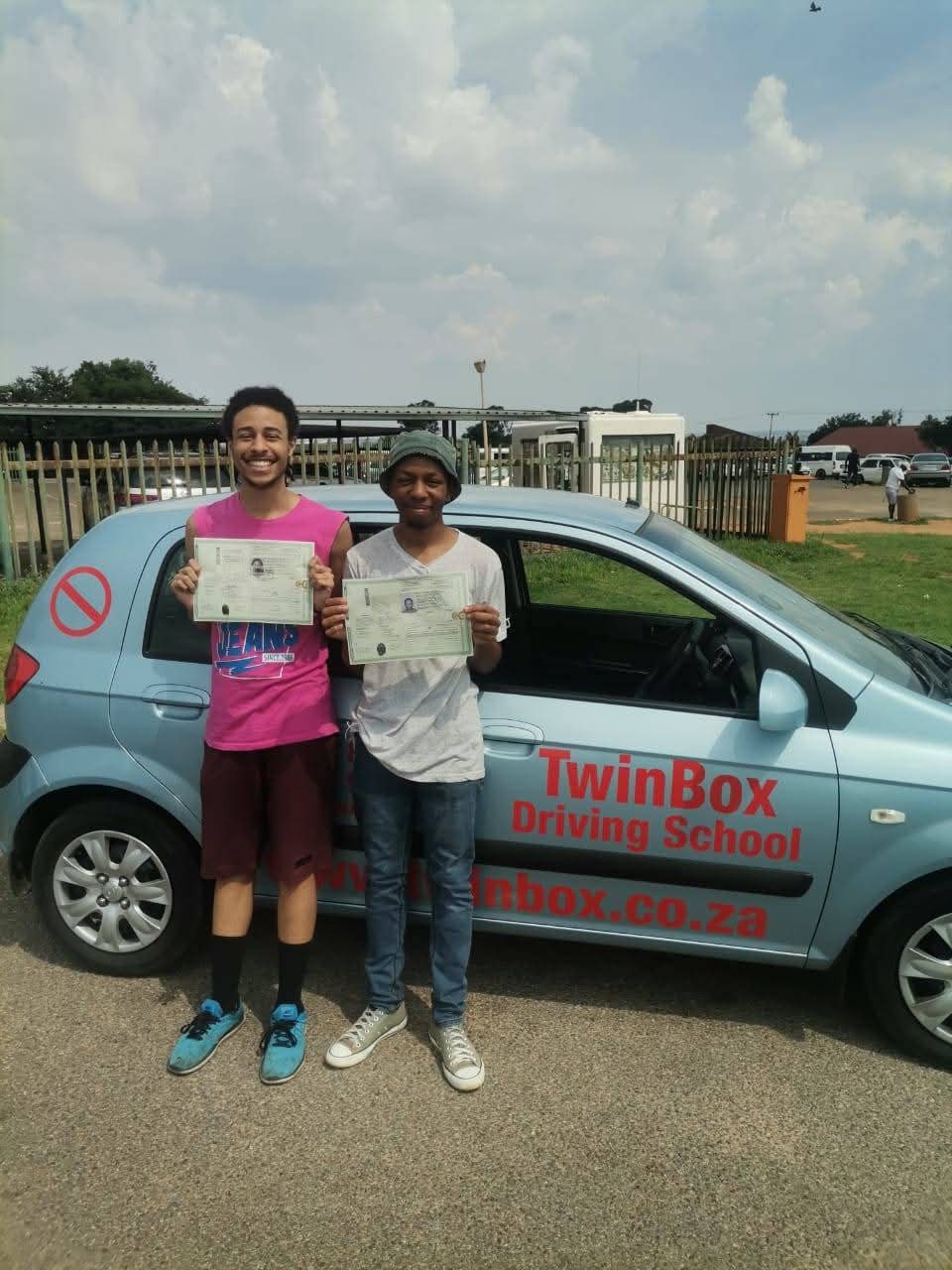 TwinBox